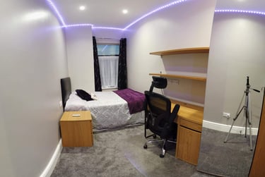 4 bed house, Guildford Street, Shelton, Stoke, ST42EP - Image 8