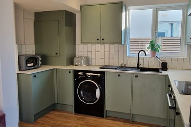 4 bed house, Beeston Road, Dunkirk, Nottingham, NG72JR - Image 2