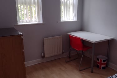 7 bed house, Schuster Road, Victoria Park, Manchester, M145LX - Image 4