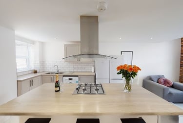 6 bed house, Stansted Road, Southsea, Portsmouth, PO51RZ - Image 1