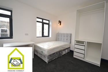 1 bed studio, Peverill Street, Radford, Nottingham, NG74AJ - Image 3