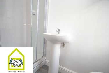 1 bed studio, Peverill Street, Radford, Nottingham, NG74AJ - Image 6