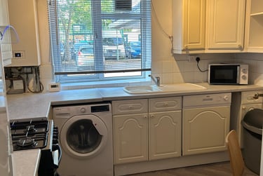 4 bed flat, Kingsnympton Park, Kingston upon Thames, Kingston, KT27TD - Image 4
