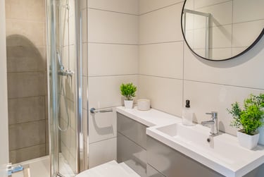 2 bed flat, Cross Street, Green Quarter, Salford, M37EX - Image 11