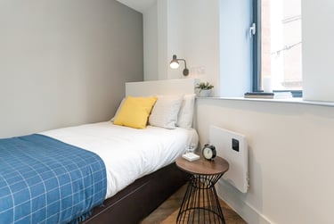 3 bed flat, Cross Street, Green Quarter, Salford, M37EX - Image 4