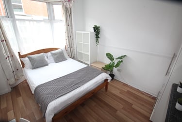 5 bed house, Harold Road (All DOUBLE BEDROOMS), Near university, Portsmouth, PO40LS - Image 5