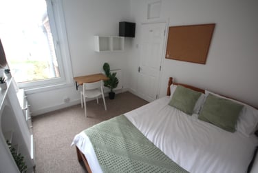 4 bed house, Lawson Road (ALL DOUBLE BEDROOMS), Southsea, Portsmouth, PO51SE - Image 7