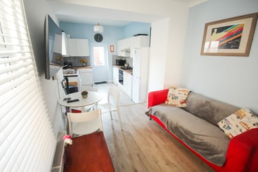 5 bed house, Francis Ave, Near university, Portsmouth, PO40HL - Image 1