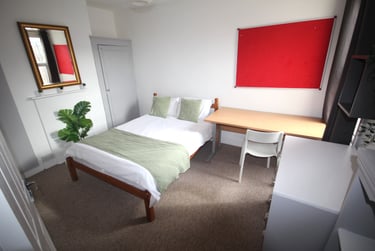 5 bed house, Francis Ave, Near university, Portsmouth, PO40HL - Image 5