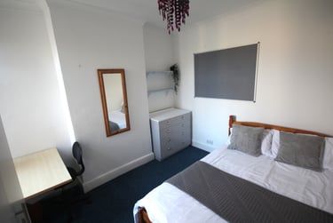 4 bed house, Percy Road, Southsea, Portsmouth, PO40BH - Image 5