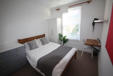 5 bed house, Telephone Road (popular student road), Near university, Portsmouth, PO40AZ - Image 7