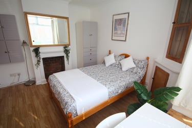 4 bed house, Fawcett Road (Popular Student Road), University of portsmouth, Portsmouth, PO40DH - Image 8