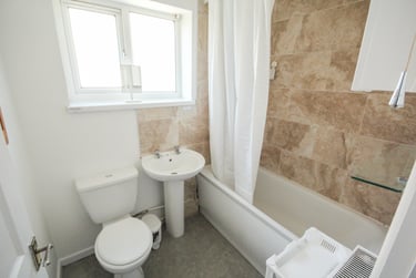 4 bed house, Lawson Road (ALL DOUBLE BEDROOMS), Southsea, Portsmouth, PO51SE - Image 13