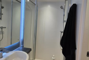 1 bed flat, First Way, Neasdon, London, HA90PE - Image 6