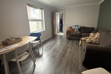 5 bed house, Tullock Street, Plasnewydd, Cardiff, CF243LU - Image 2