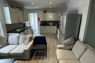 6 bed house, Alfred Street, Plasnewydd, Cardiff, CF244TY - Image 5