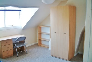 4 bed house, Newland Street West, West End, Lincoln, LN11PH - Image 1