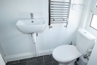 4 bed house, Carholme Road, West End, Lincoln, LN11RR - Image 13