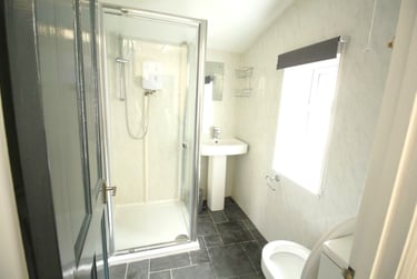 4 bed house, Carholme Road, West End, Lincoln, LN11RR - Image 14