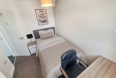 6 bed house, Albert Edward Road, Low Hill, Liverpool, L78TF - Image 9