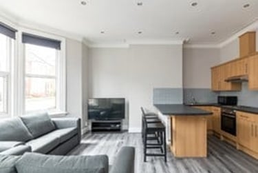 4 bed flat, Shortridge Terrace, Jesmond, Newcastle, NE22JH - Image 2