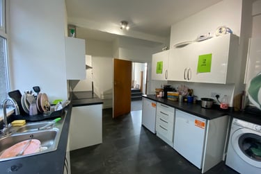 6 bed house, Westbourne Road, City Centre, Lancaster, LA15EF - Image 9