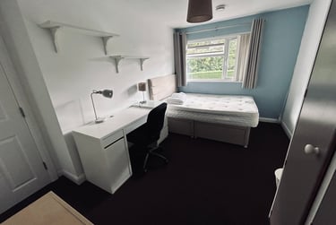 6 bed house, Everard Close, St Johns, Worcester, WR26ET - Image 3