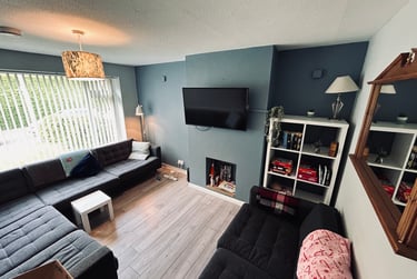 6 bed house, Everard Close, St Johns, Worcester, WR26ET - Image 1