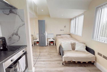 1 bed studio, Constance Road, Balsall Heath, Birmingham, B57RB - Image 1