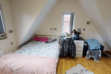 1 bed studio, Raglan Road, Edgbaston, Birmingham, B57RA - Image 1