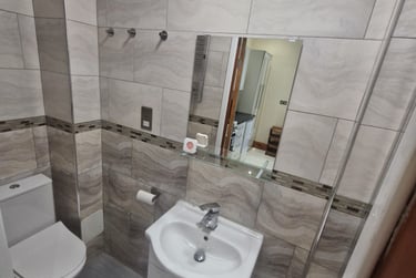 1 bed studio, Raglan Road, Edgbaston, Birmingham, B57RA - Image 4