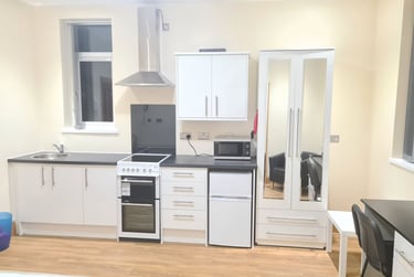 1 bed studio, Raglan Road, Edgbaston, Birmingham, B57RA - Image 7