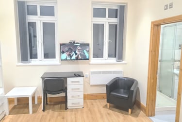 1 bed studio, Raglan Road, Edgbaston, Birmingham, B57RA - Image 3