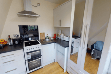 1 bed studio, Raglan Road, Edgbaston, Birmingham, B57RA - Image 7