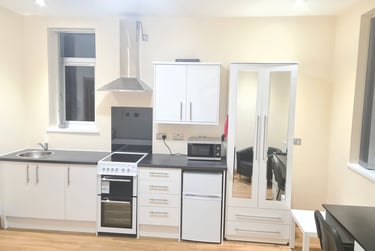 1 bed studio, Raglan Road, Edgbaston, Birmingham, B57RA - Image 8