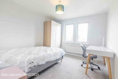2 bed flat, Olympian Court, Layerthorpe, York, YO103UA - Image 8
