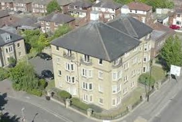 2 bed flat, Olympian Court, Layerthorpe, York, YO103UA - Image 12