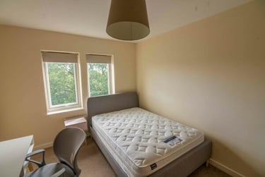 2 bed flat, Olympian Court, Layerthorpe, York, YO103UD - Image 11
