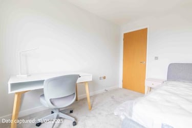 2 bed flat, Olympian Court, Layerthorpe, York, YO103UA - Image 7