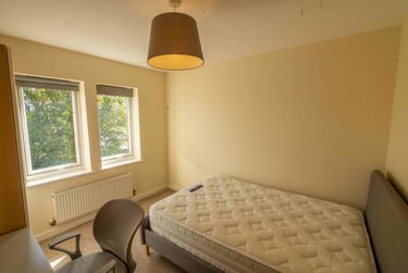 2 bed flat, Olympian Court, Layerthorpe, York, YO103UD - Image 9