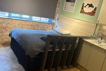 1 bed studio, Millstone Lane, Highfields, Leicester, LE15BX - Image 1