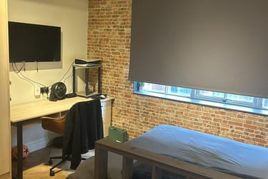 1 bed studio, Millstone Lane, Highfields, Leicester, LE15BX - Image 2