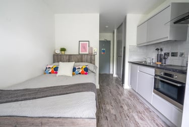 1 bed studio, The Oval, Highfields, Leicester, LE17AF - Image 2