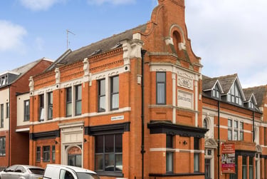 1 bed studio, Burns Street, Aylestone Park, Leicester, LE26DB - Image 1