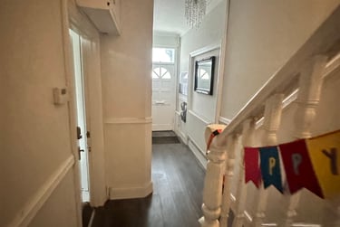 5 bed house, Mackintosh Place, Cathays, Cardiff, CF244RP - Image 4