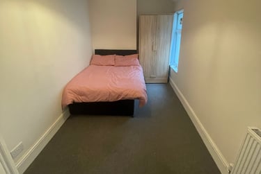 5 bed house, Mackintosh Place, Cathays, Cardiff, CF244RP - Image 8