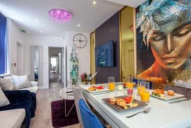 7 bed house, Albion Road, Fallowfield, Manchester, M146LU - Image 1