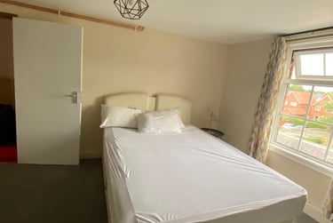 8 bed house, Kingsholm Road, Kingsholm, Gloucester, GL13BB - Image 2