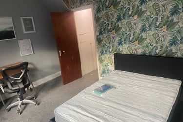 4 bed house, Stroud Road, City Centre, Gloucester, GL15AQ - Image 2