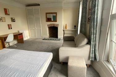 8 bed house, Kingsholm Road, Kingsholm, Gloucester, GL13BB - Image 12